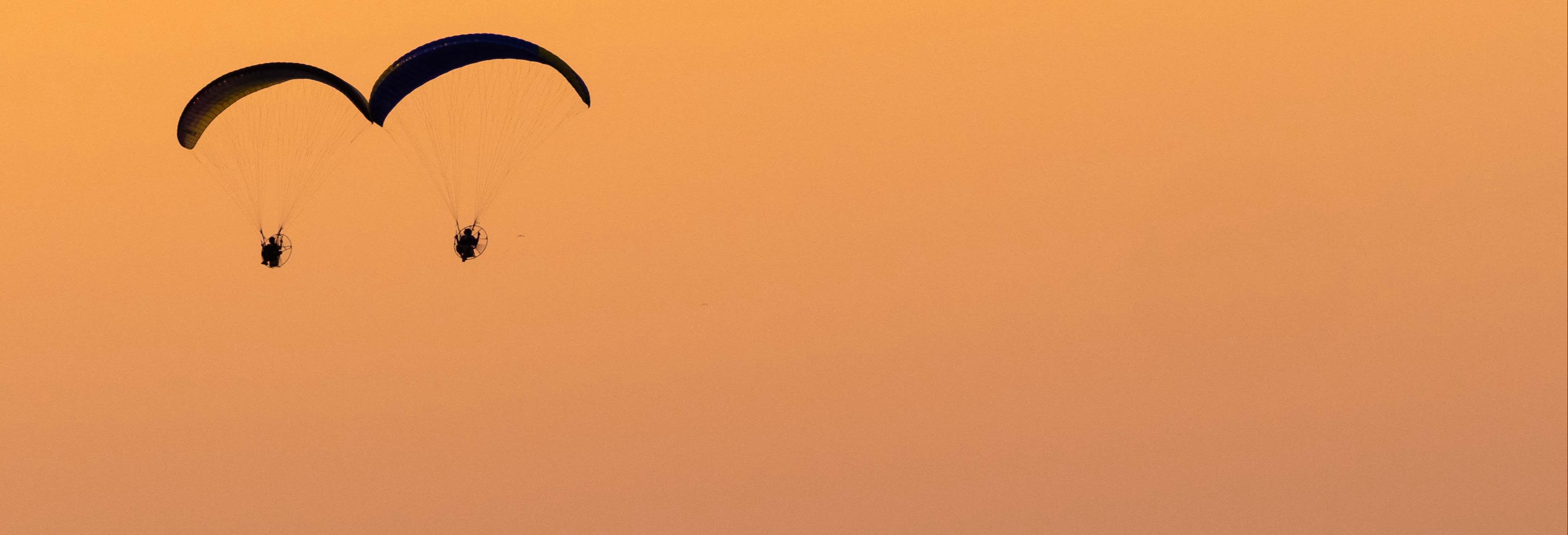 Volo nella baia di Jacó in paratrike