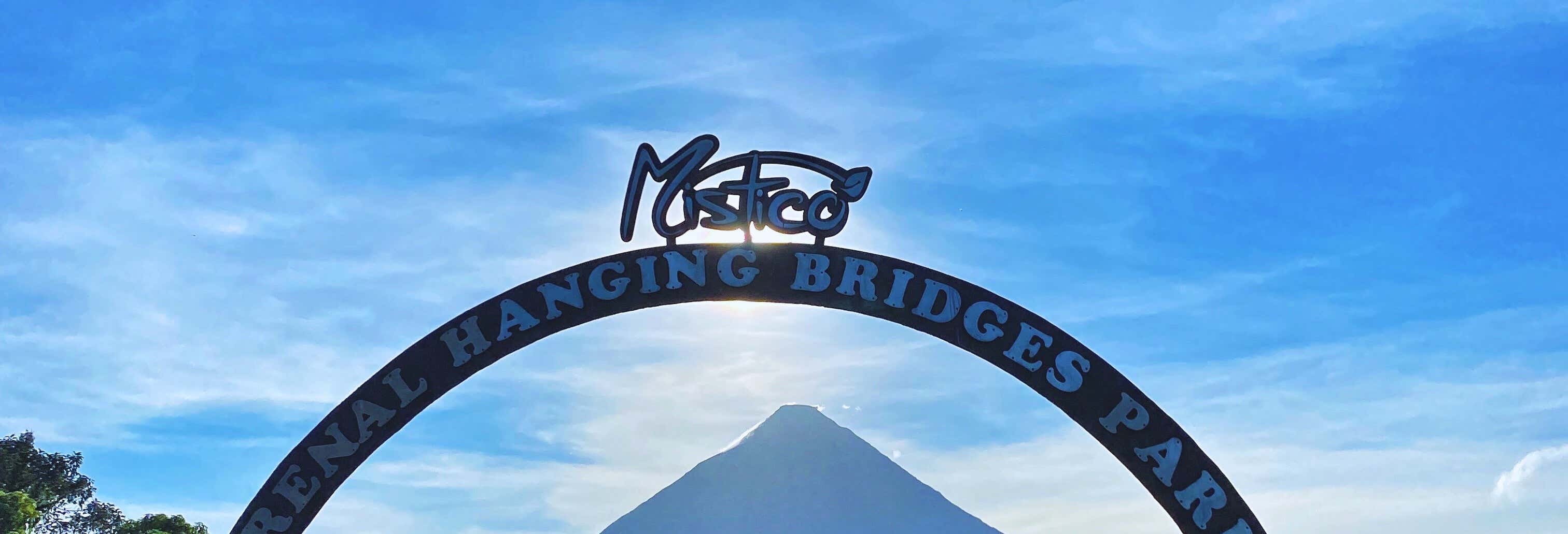 Excursión al Místico Arenal Hanging Bridges Park