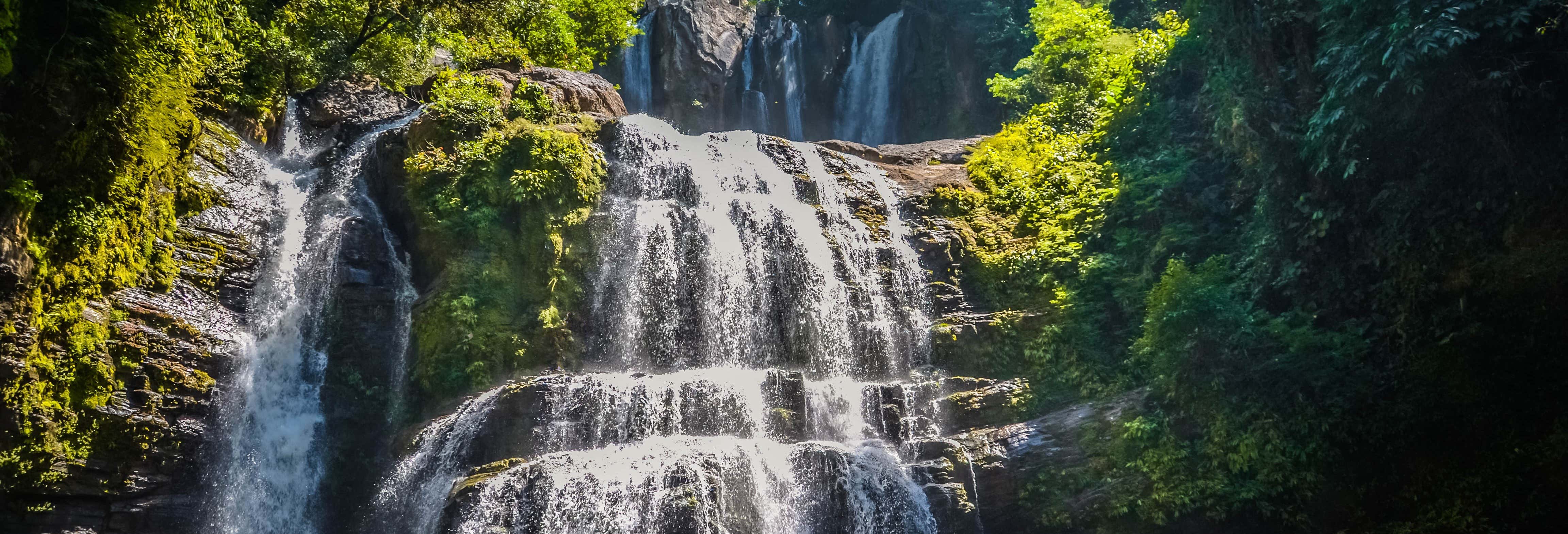 Excursión a la catarata Nauyaca
