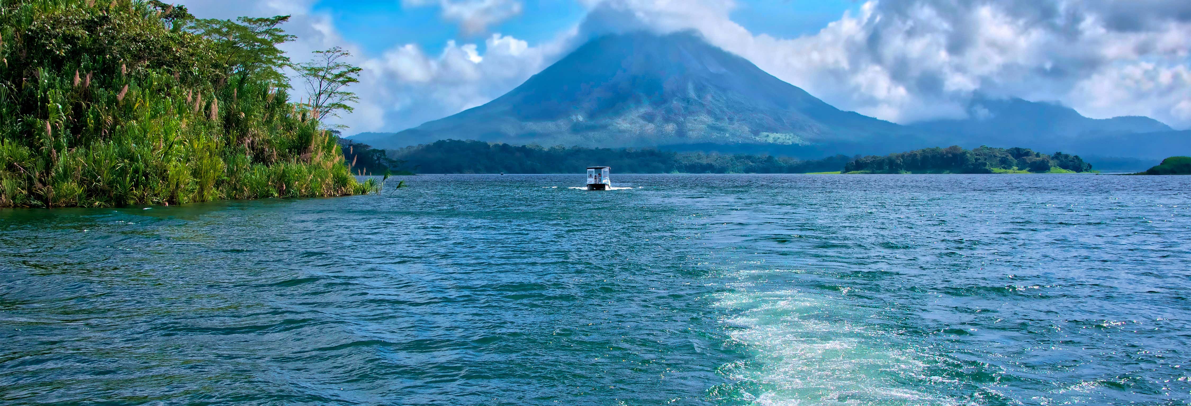 Transfer a La Fortuna + Barca sul lago Arenal