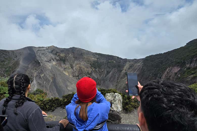 Crater Viewpoint - Crater Viewpoint