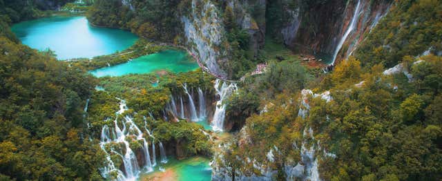 Tour por el Parque Nacional de los Lagos de Plitvice