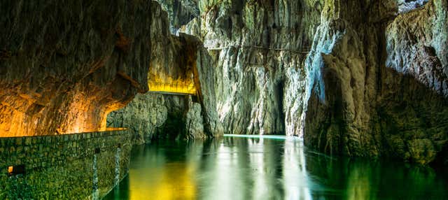 Escursione a Lipizza e alle grotte di San Canziano