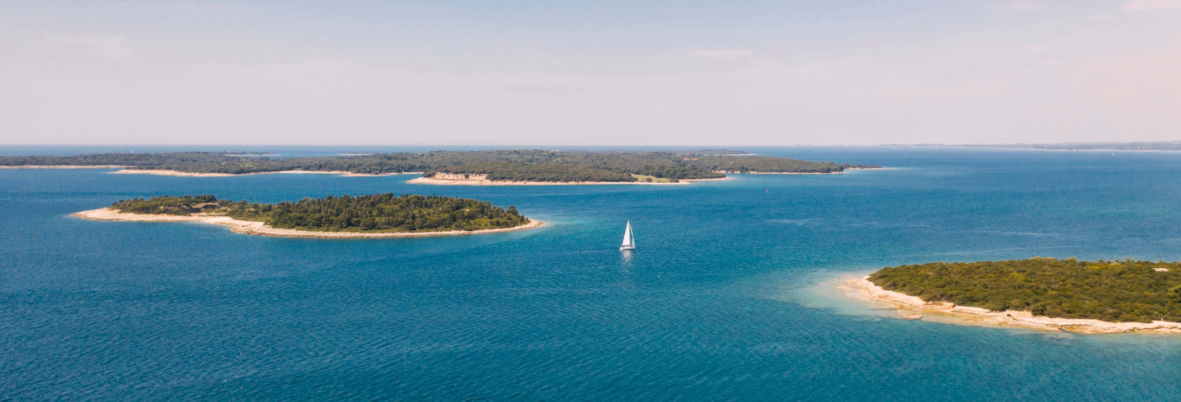 Passeio de barco pelo Parque Nacional das ilhas Brijuni