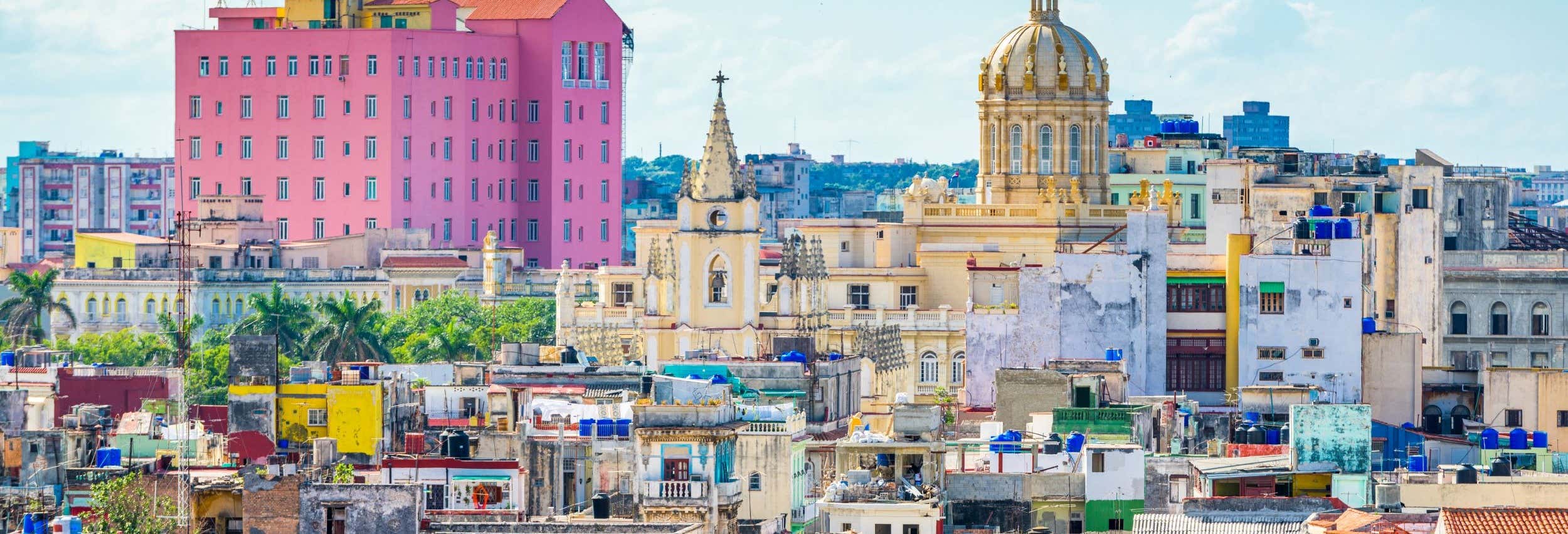 Visita a un taller de arte de La Habana