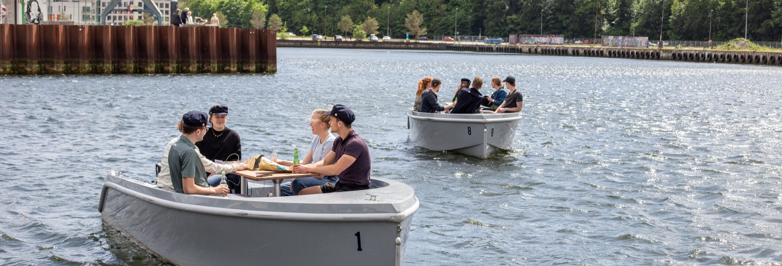 Electric Boat Rental