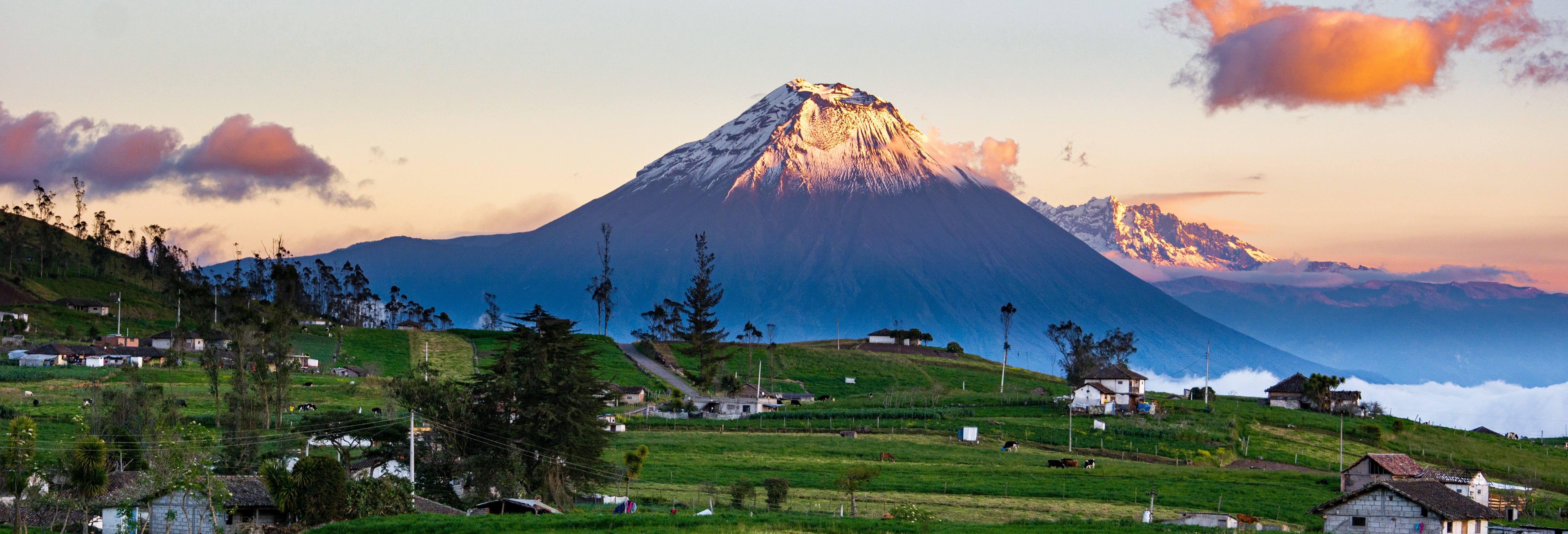 Tungurahua Volcano 2-Day Hiking Excursion