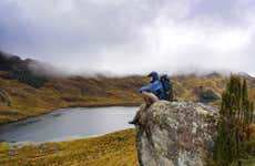 Laguna Luspa Hiking Tour