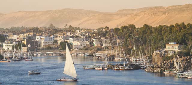 Tour dell'Isola Elefantina in barca