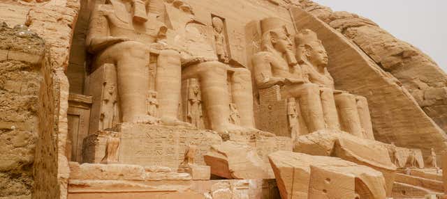 Tour completo di 11 giorni in Egitto tutto incluso + Lago Nasser