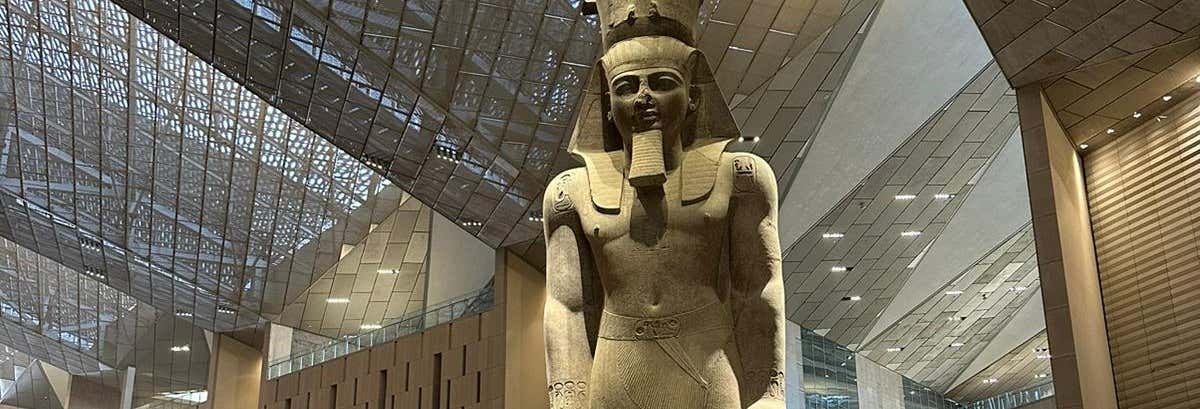 Visita guidata del Grande Museo Egizio con biglietti + Transfer dall'hotel