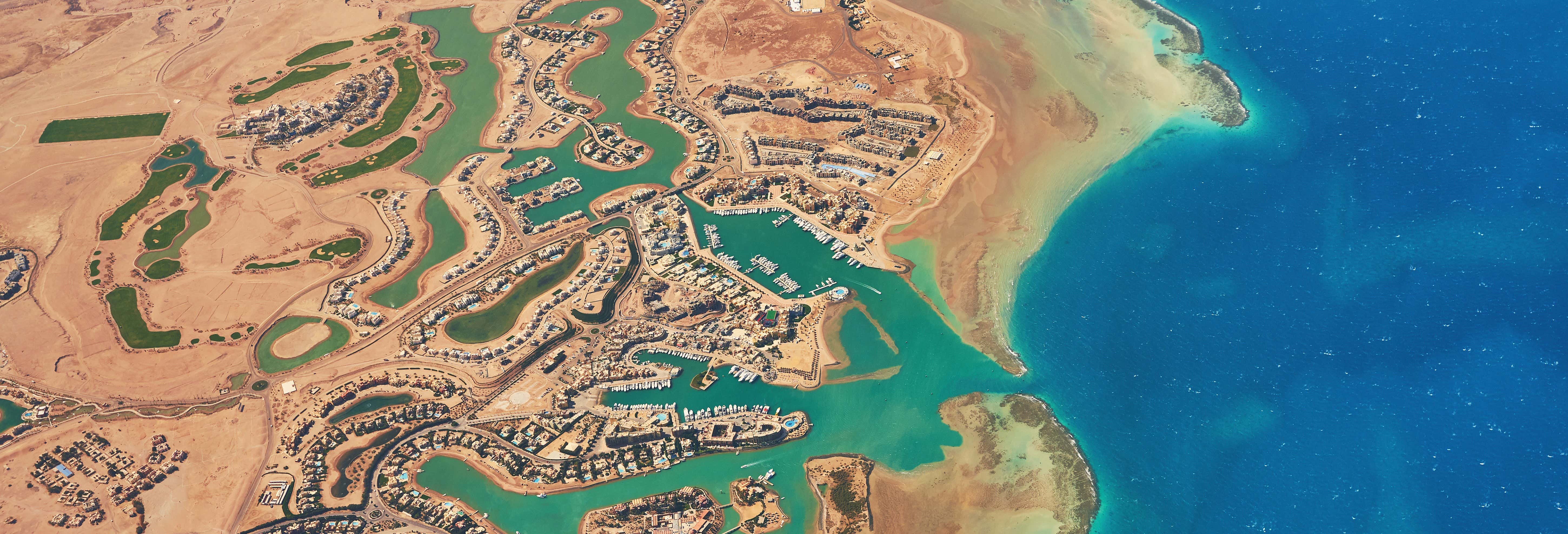 Escursione a El Gouna + Giro in faluca