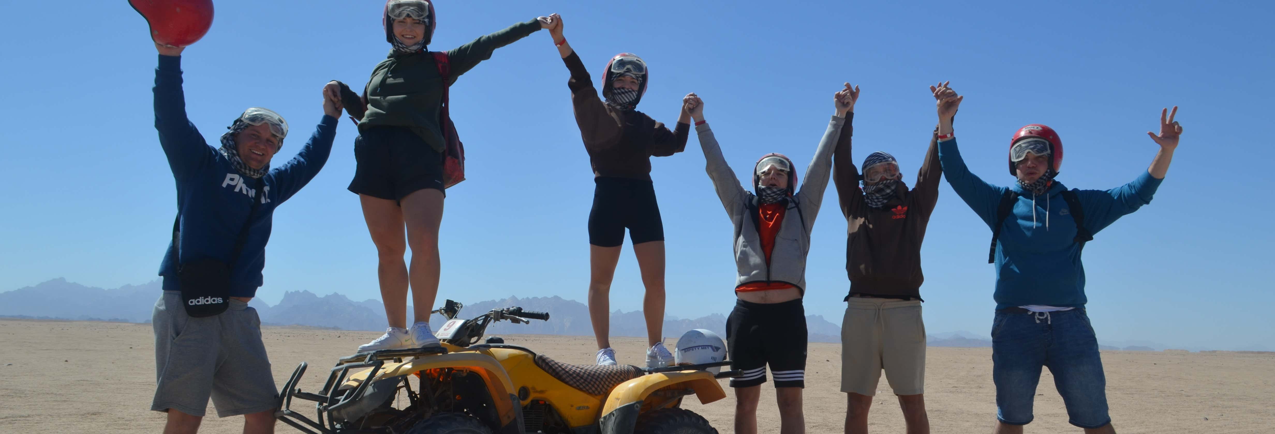 Safari nel deserto con cena beduina