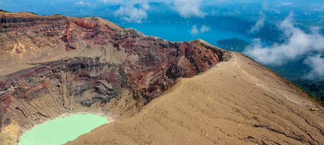 Trekking nel Parco Nazionale dei Vulcani