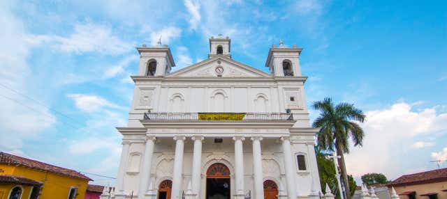 Escursione a Suchitoto e Cihuatán