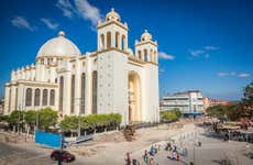 San Salvador Complete Tour