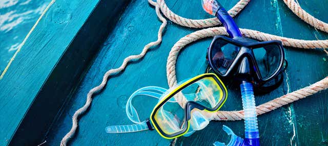 Snorkeling a Dibba Al-Fujairah