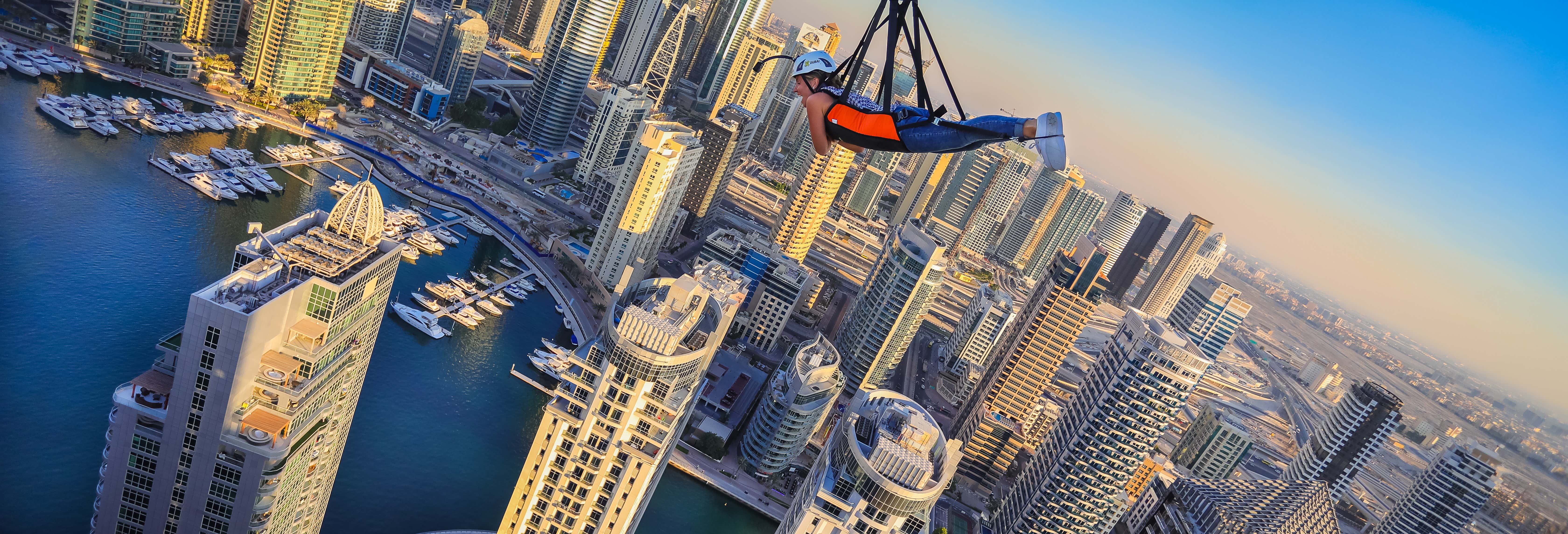 Zip line a Dubai Marina