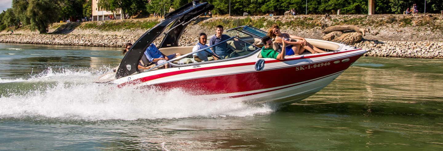 Giro privato in motoscafo a Bratislava