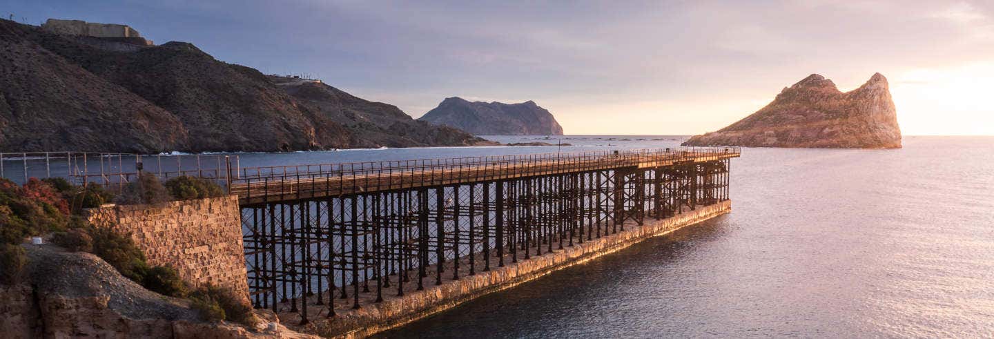 Tour del molo dell'Hornillo