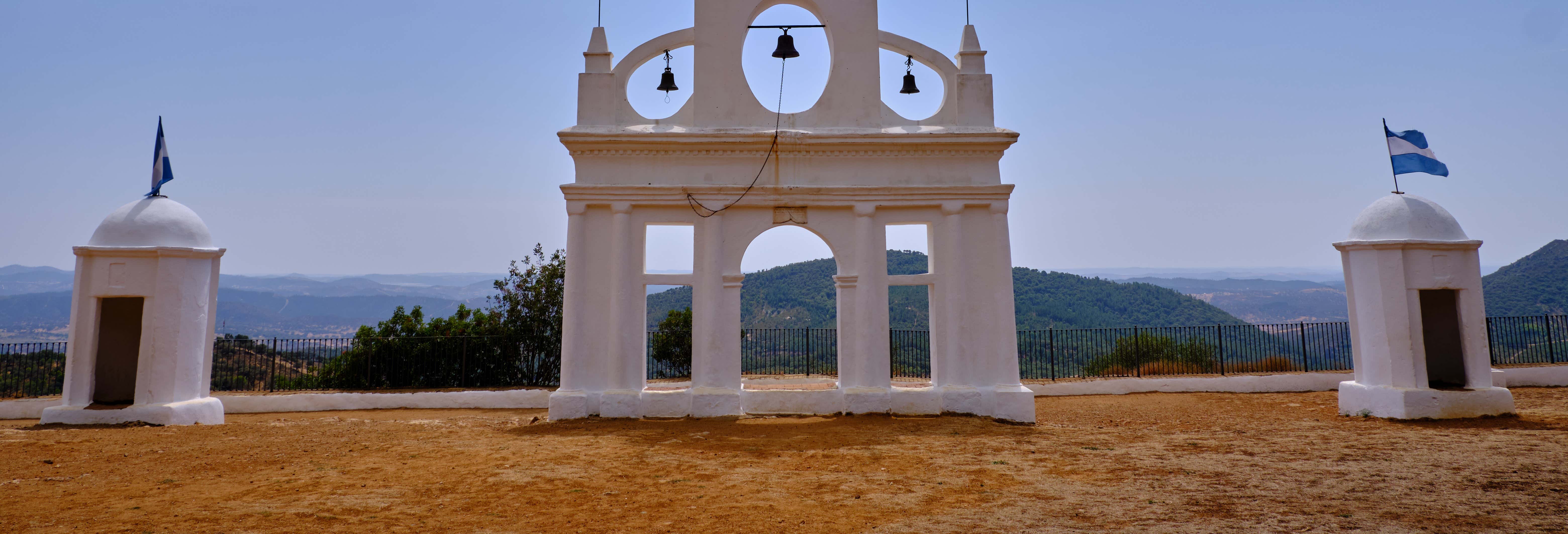 Tour della Peña di Arias Montano e delle grotte di Alájar 