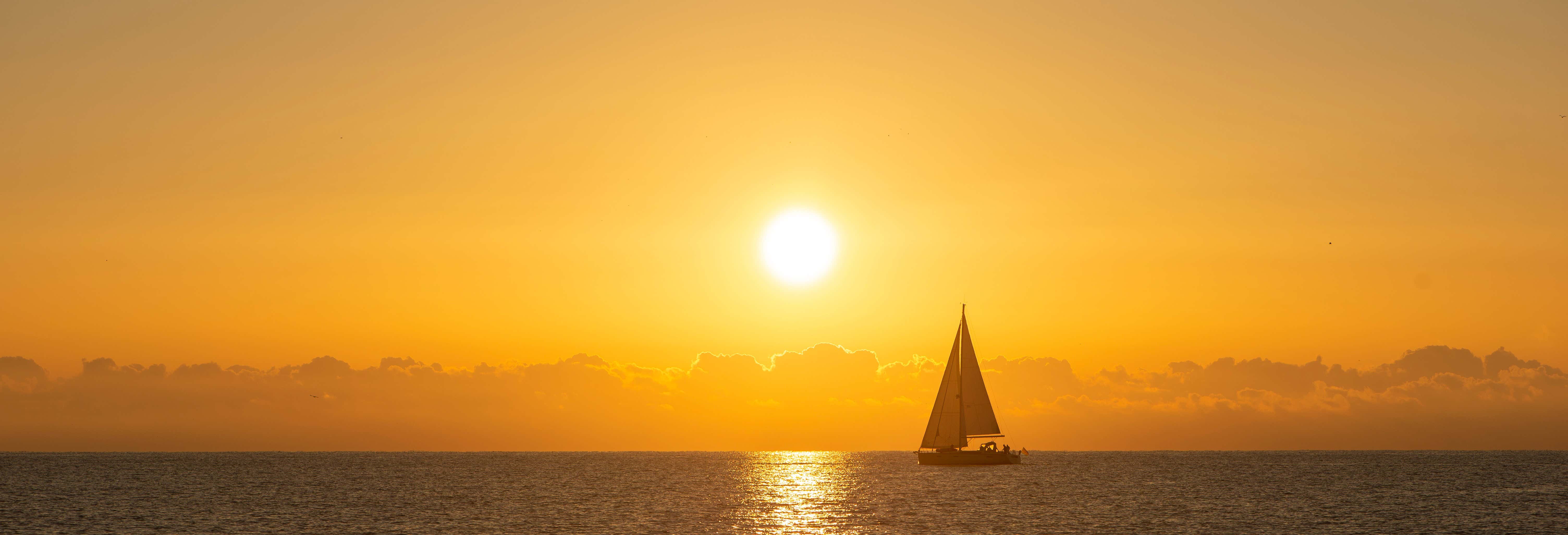 Alcocéber Boat Rental with Skipper