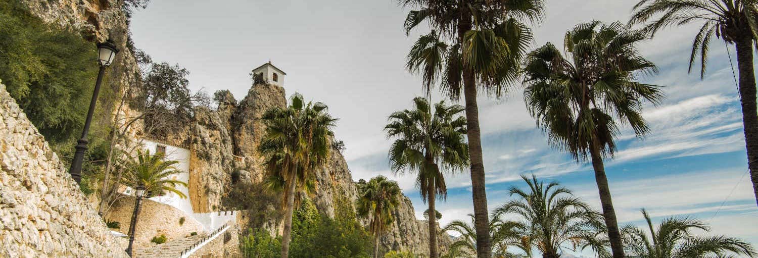 Day Trip to Guadalest, Altea & Fuentes del Algar