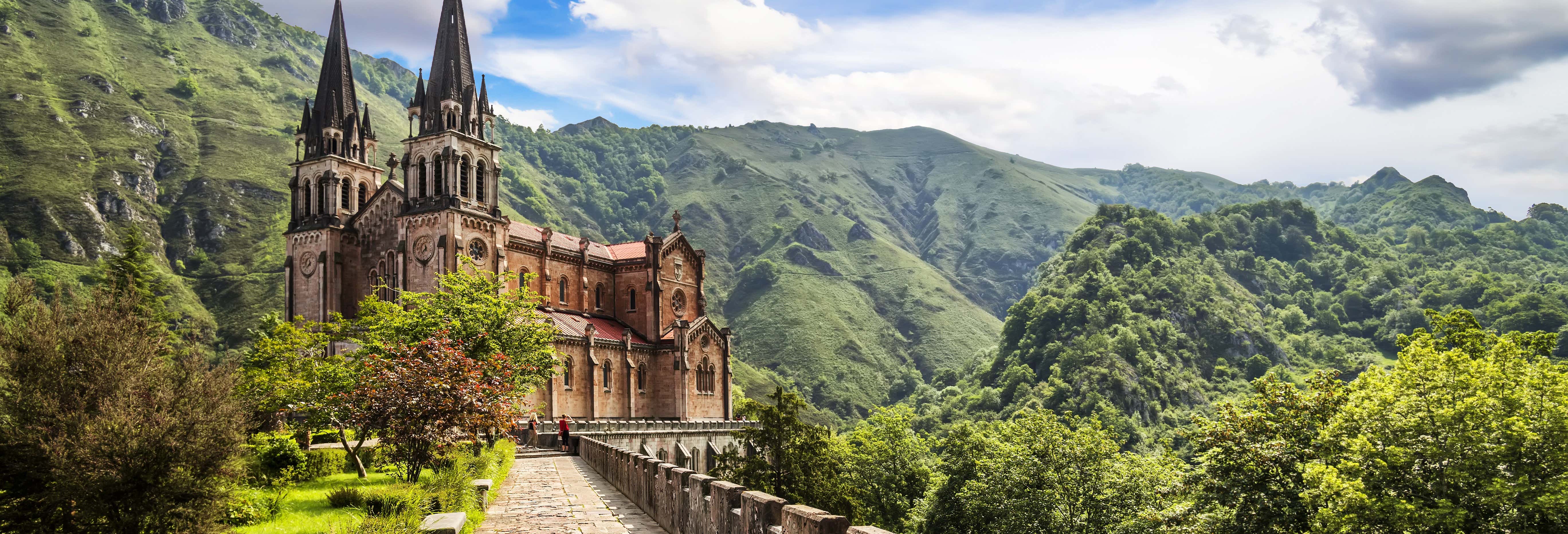 Covadonga Small-Group Day Trip