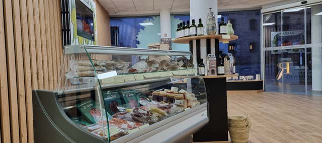 Degustazione di prodotti tipici a Baeza