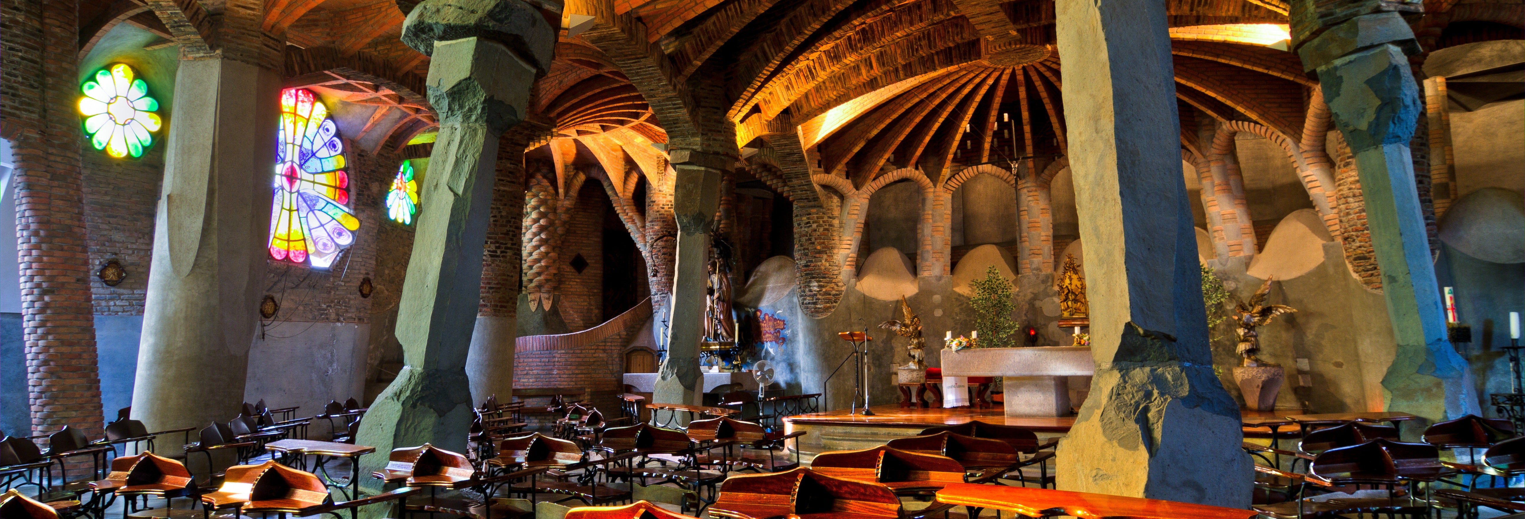 Ingresso para a Cripta Gaudí