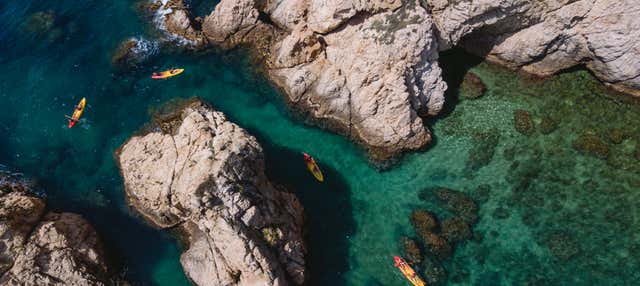 Tossa de Mar Excursion + Scuba Diving or Kayaking