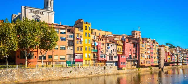 Excursión a Montserrat, Gerona y Costa Brava
