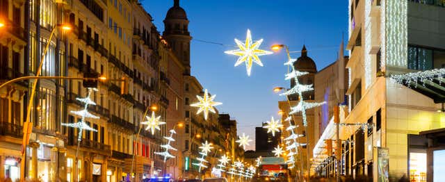 Barcelona Christmas Private Tuk-Tuk Tour
