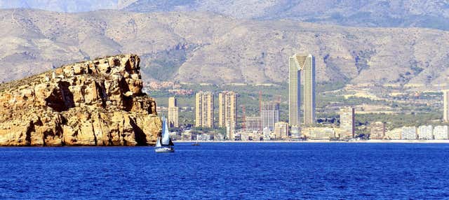 Alquiler de barco con patrón en Benidorm