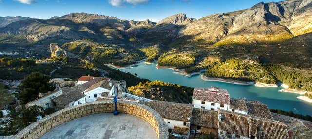 Escursione a Guadalest, Altea e Fuentes del Algar