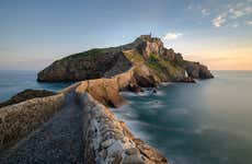 San Juan de Gaztelugatxe, Guernica, & Bermeo Trip