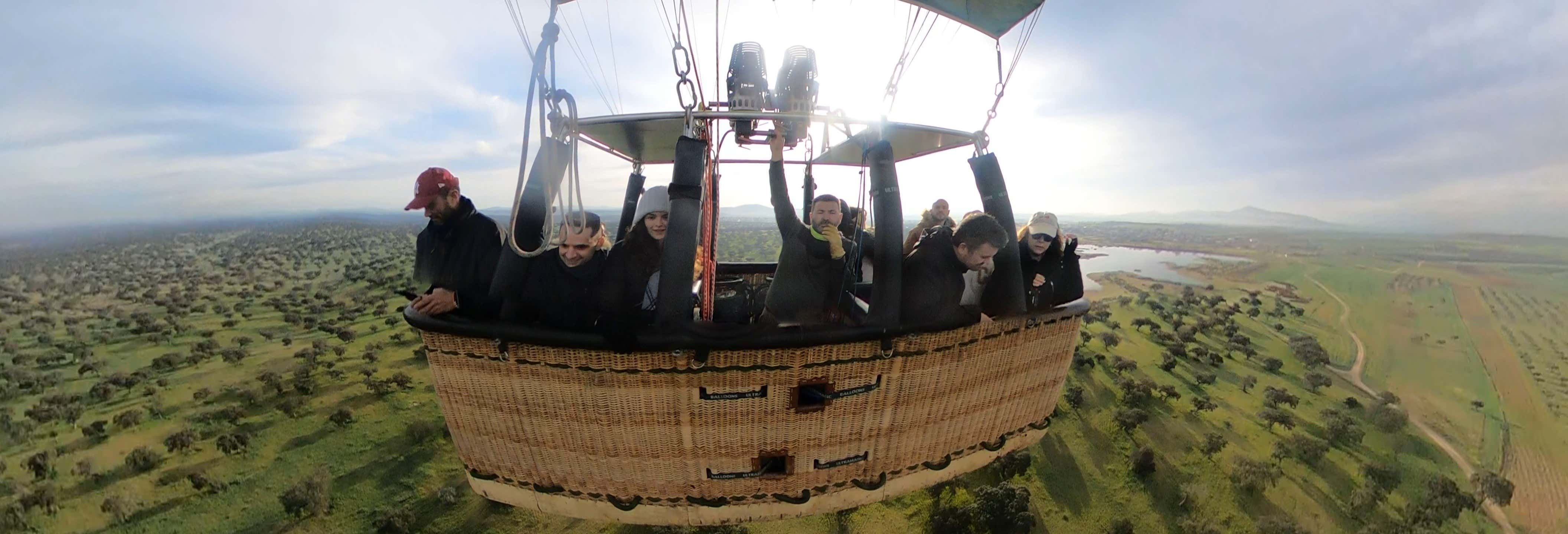 Giro in mongolfiera a Cáceres