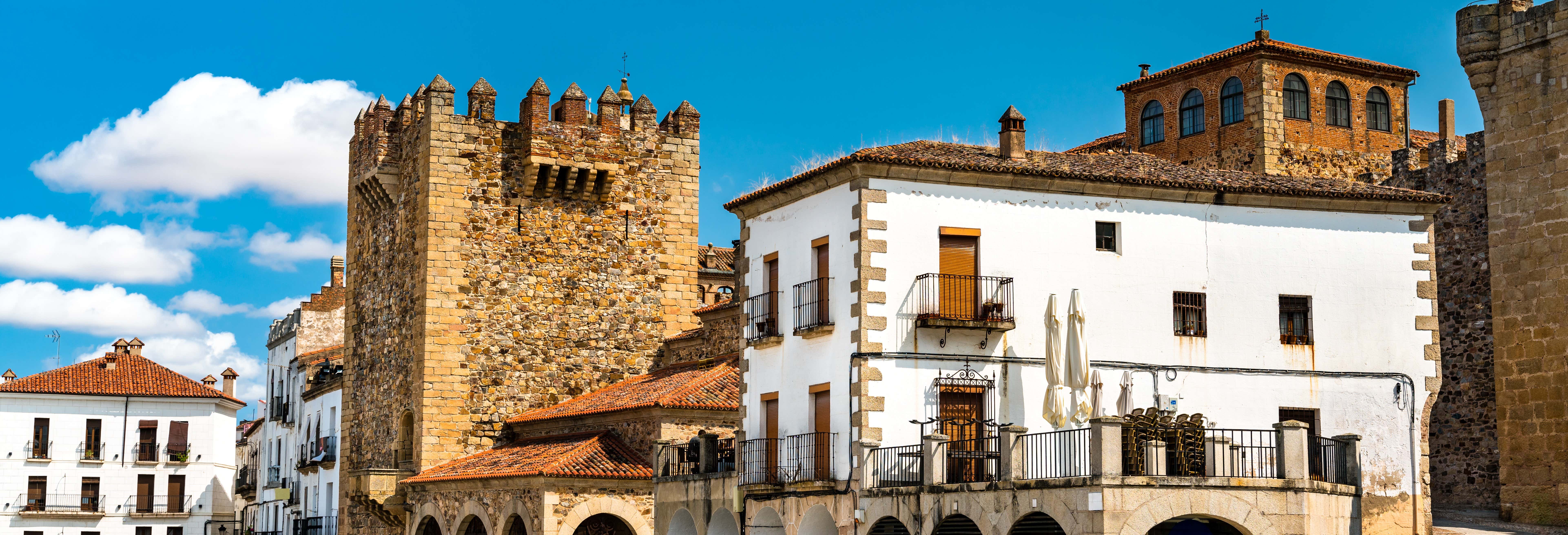 Caceres: A City of 3 Cultures Free Walking Tour