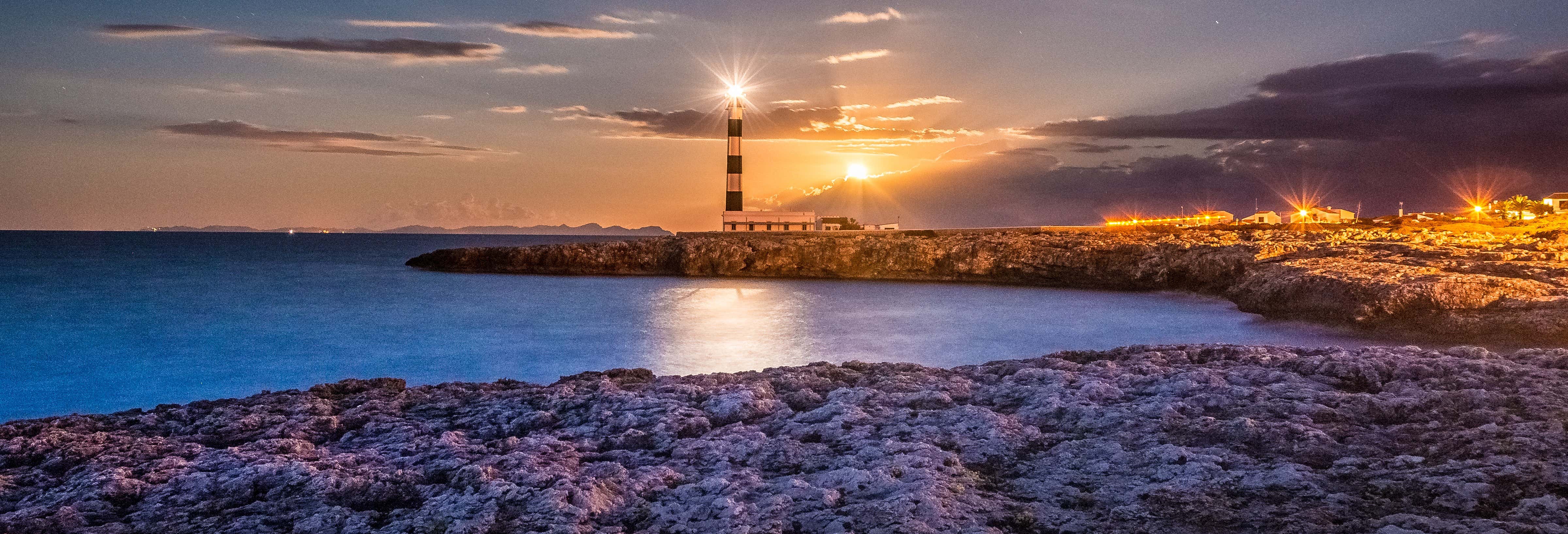 Sunset Boat Tour