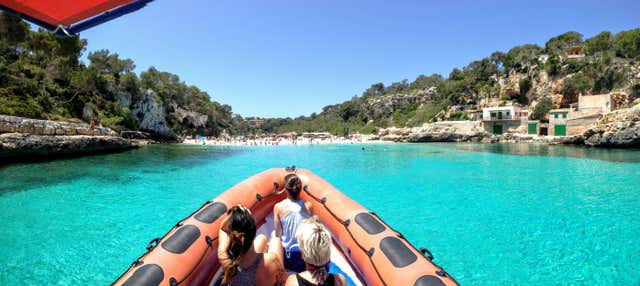 Passeio de lancha pela Cala del Moro e Es Pontàs
