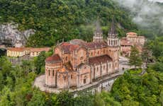 Covadonga Lakes Day Trip