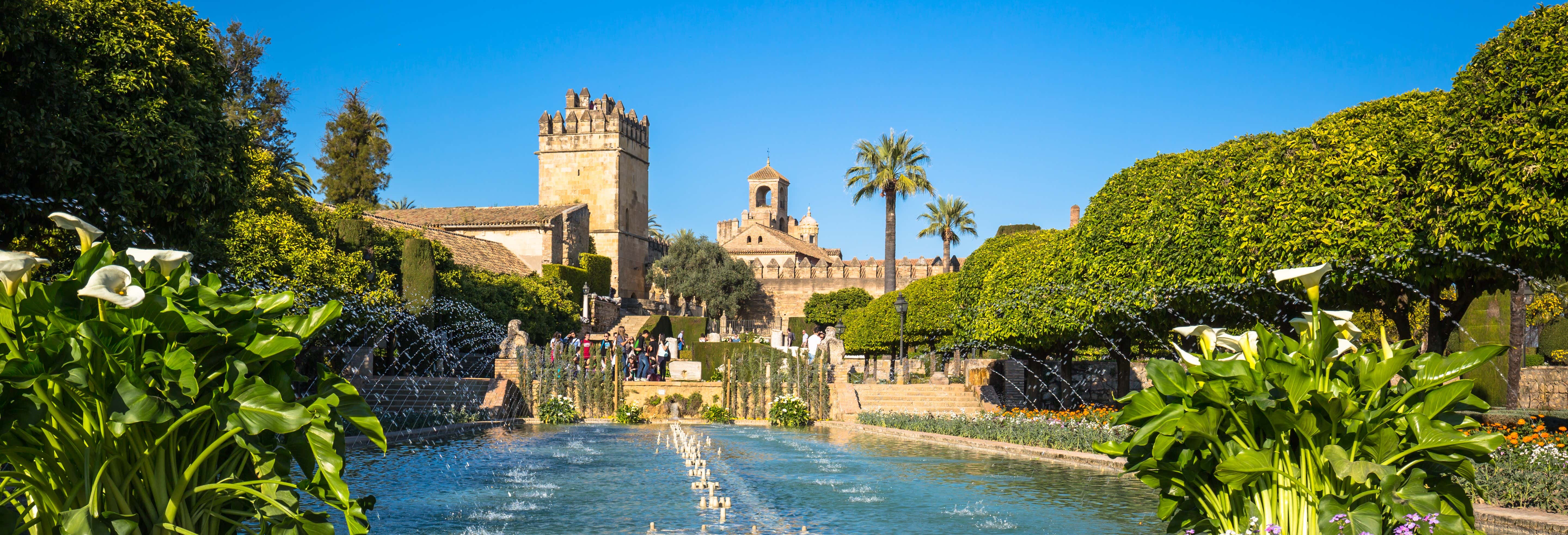 Alcazar & Jewish Quarter Guided Tour