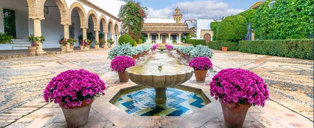 Visite du palais de Viana et de ses patios