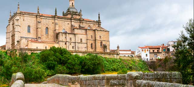 Private Tour of Coria