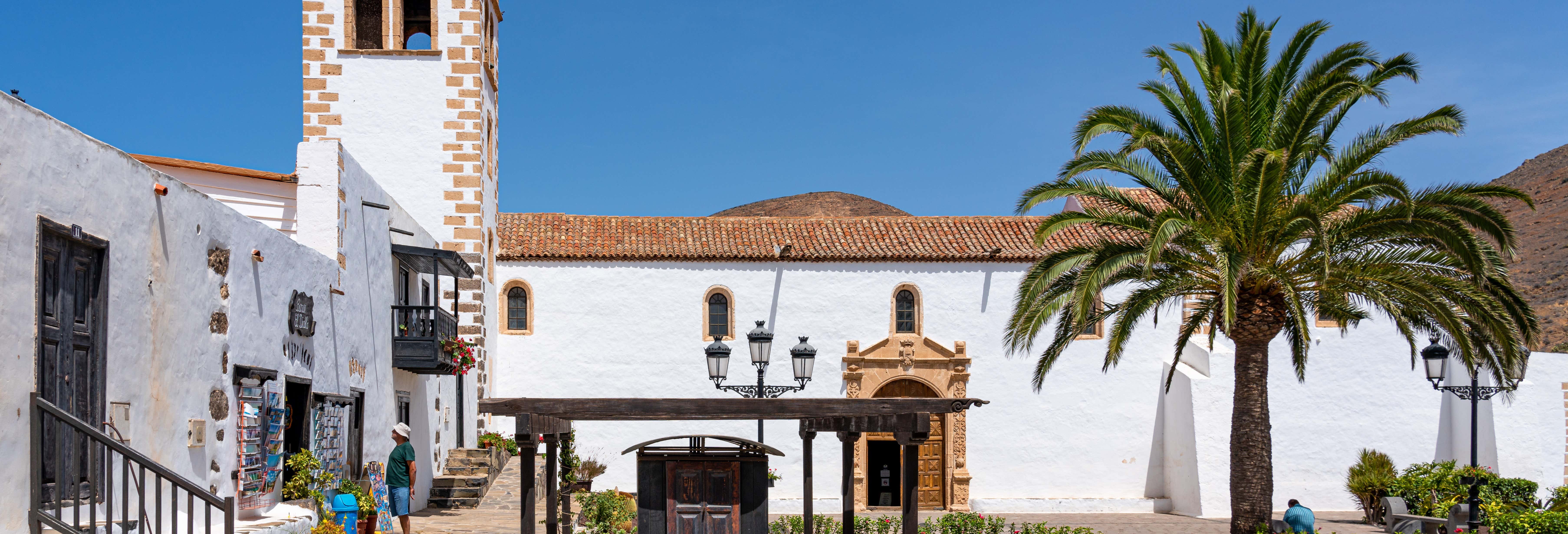 Escursione alle grotte di Ajuy, Betancuria e Museo del Formaggio Majorero