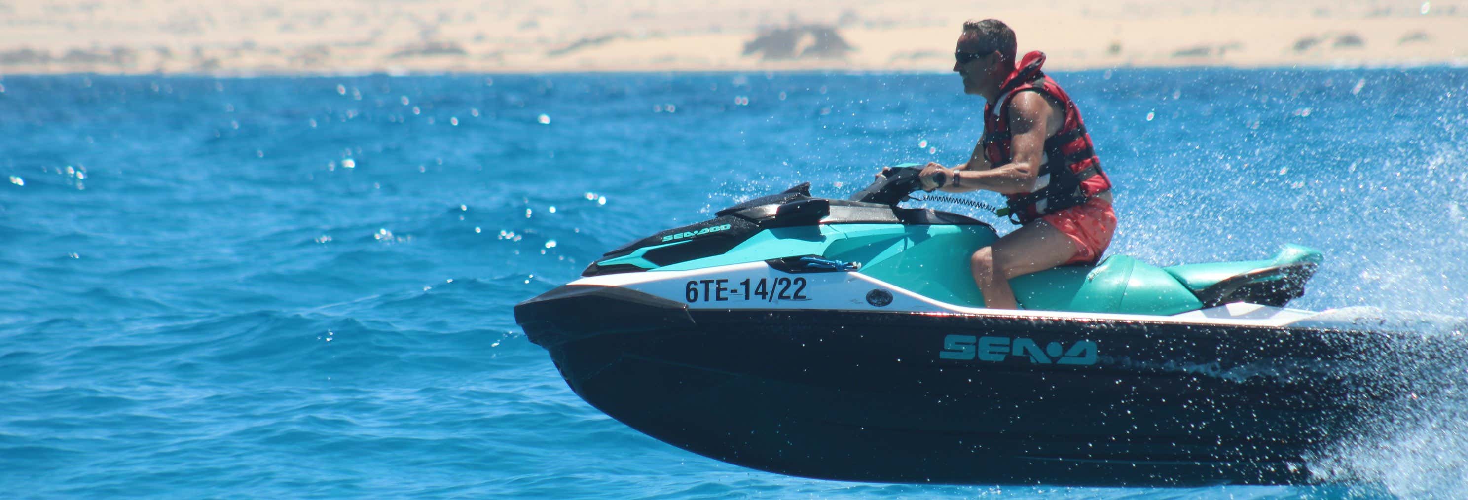 Tour di Corralejo e Isla de Lobos in moto d'acqua
