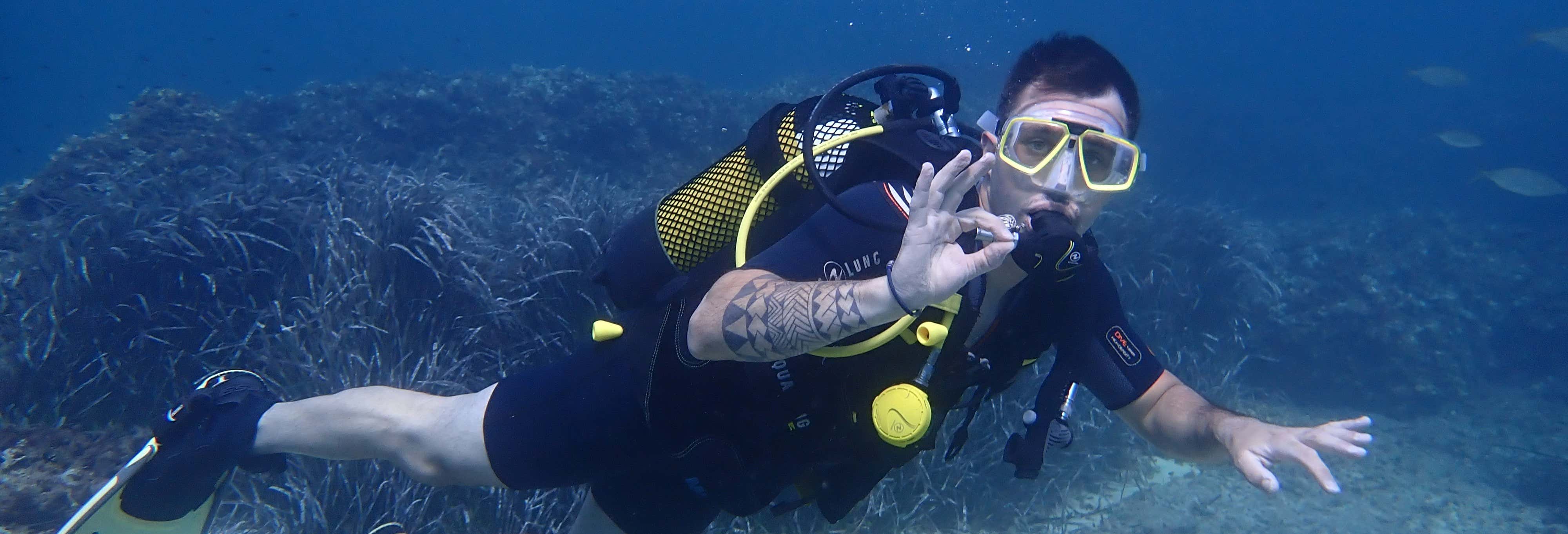 Beginner Diving Class in the Cala Delta Nature Reserve