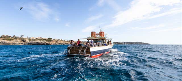 Giro in barca nella baia di Palma