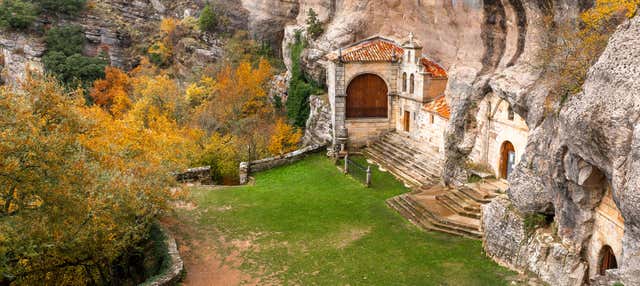 Tour di Espinosa de los Monteros, Puentedey ed eremo di San Bernabé