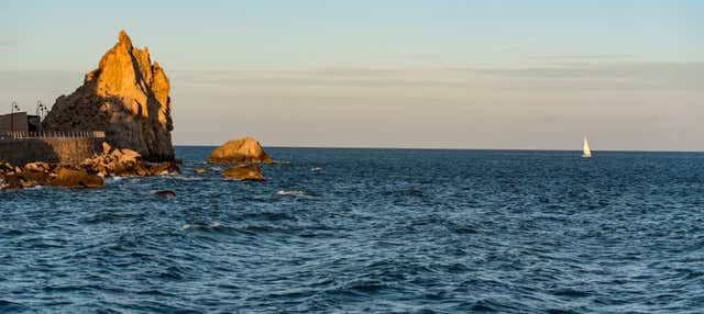 Giro in barca alle isole Medas e al Montgrí + Degustazione di ostriche